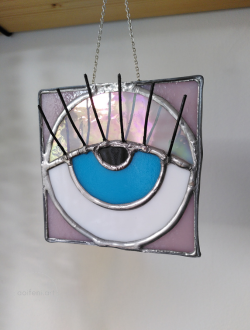 creepy eyeball